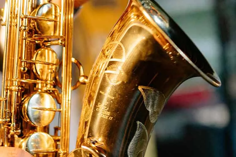 préparer instrument de musique avant de stocker