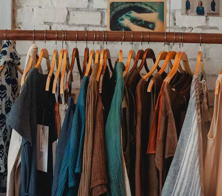 vêtements grenier