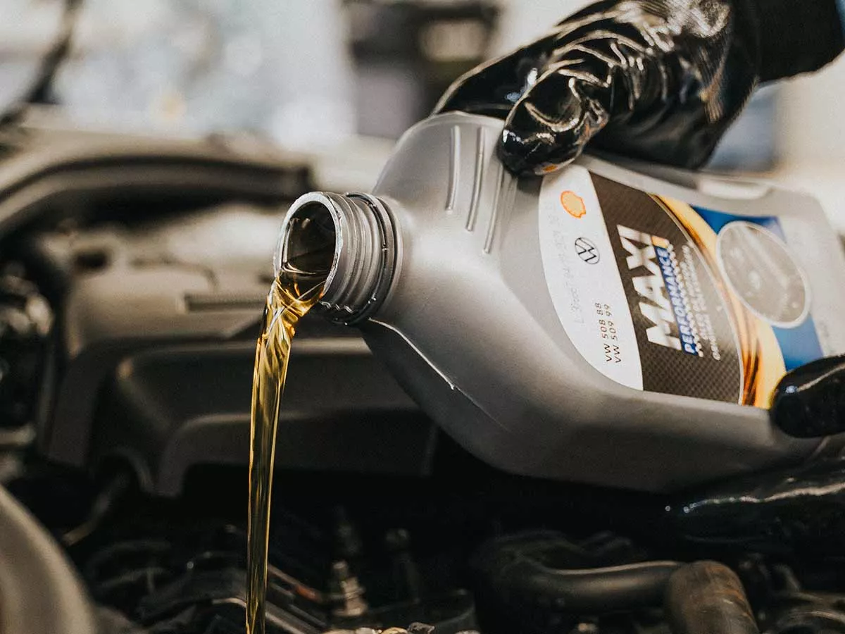 durée conservation huile moteur